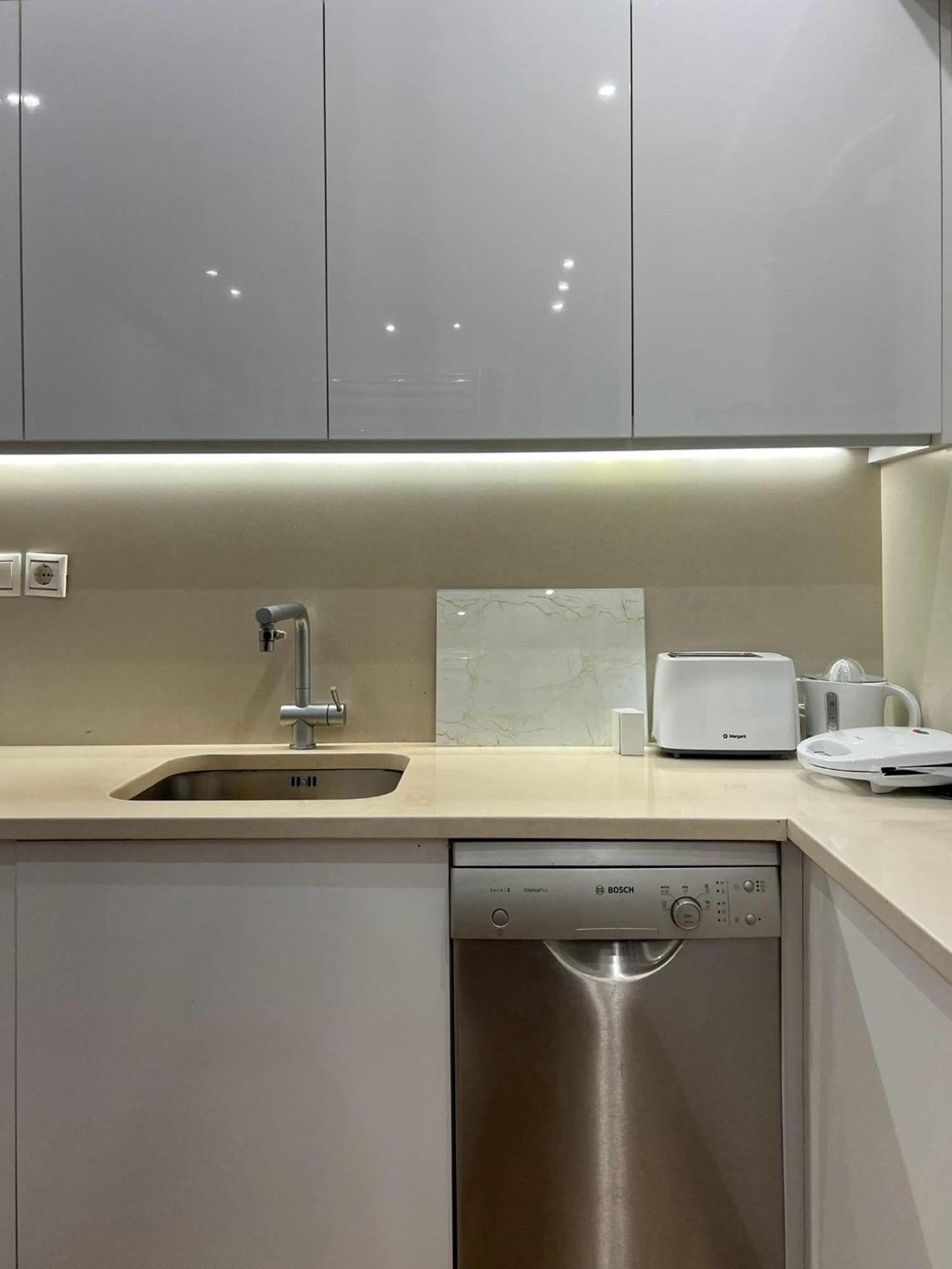 Apartament Marina Zeas Seaview House-Marinaq Pireus Zewnętrze zdjęcie