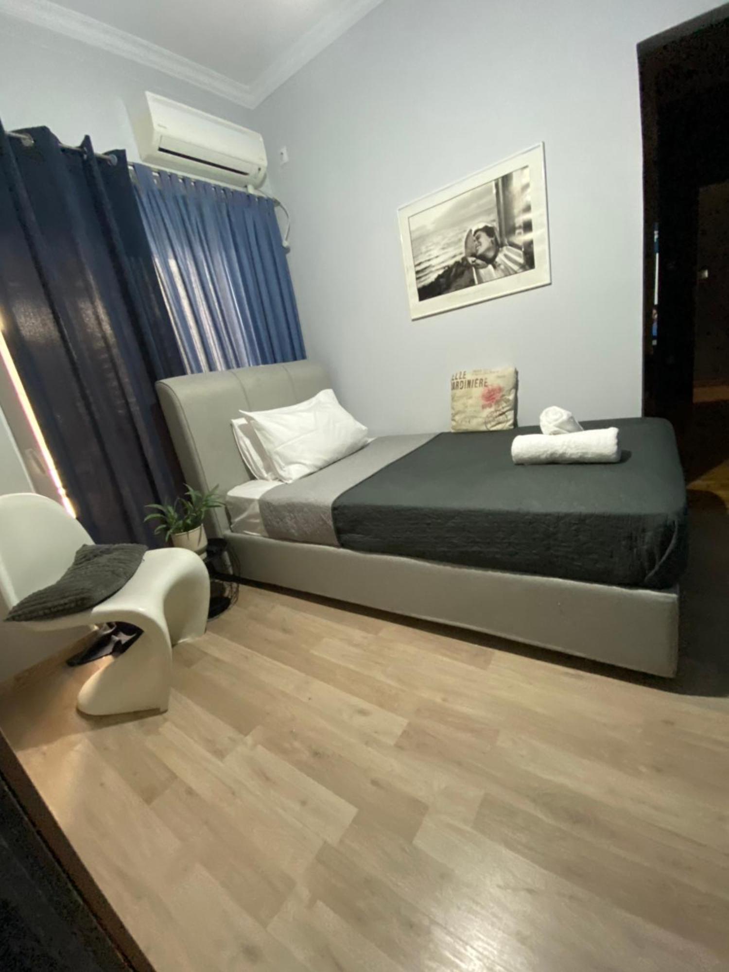 Apartament Marina Zeas Seaview House-Marinaq Pireus Zewnętrze zdjęcie